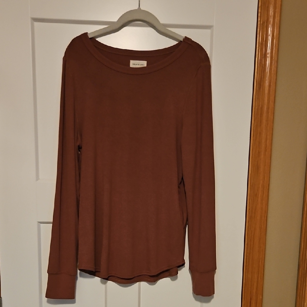 Thread & Supply Long Sleeve Crewneck Ribbed Top in Rust Brown Large